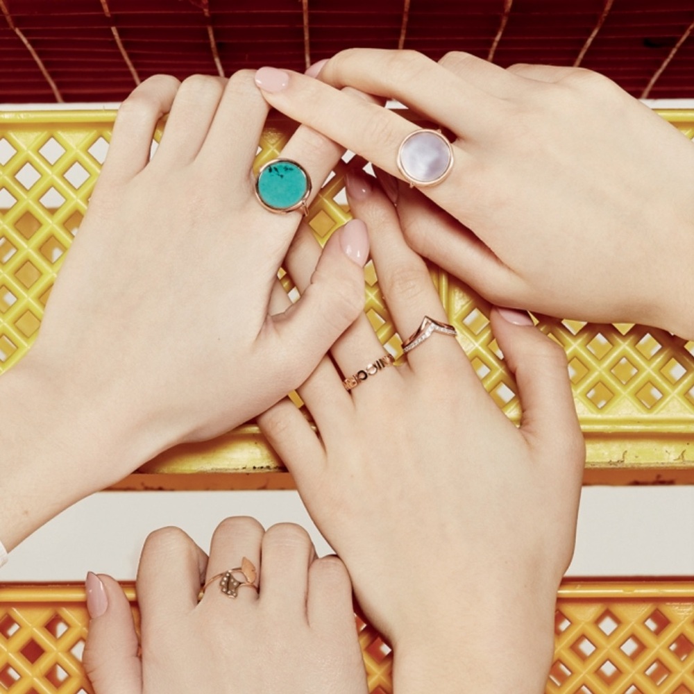 Ginette Ny 18k/750 Fallen Sky Disc Ring View 3